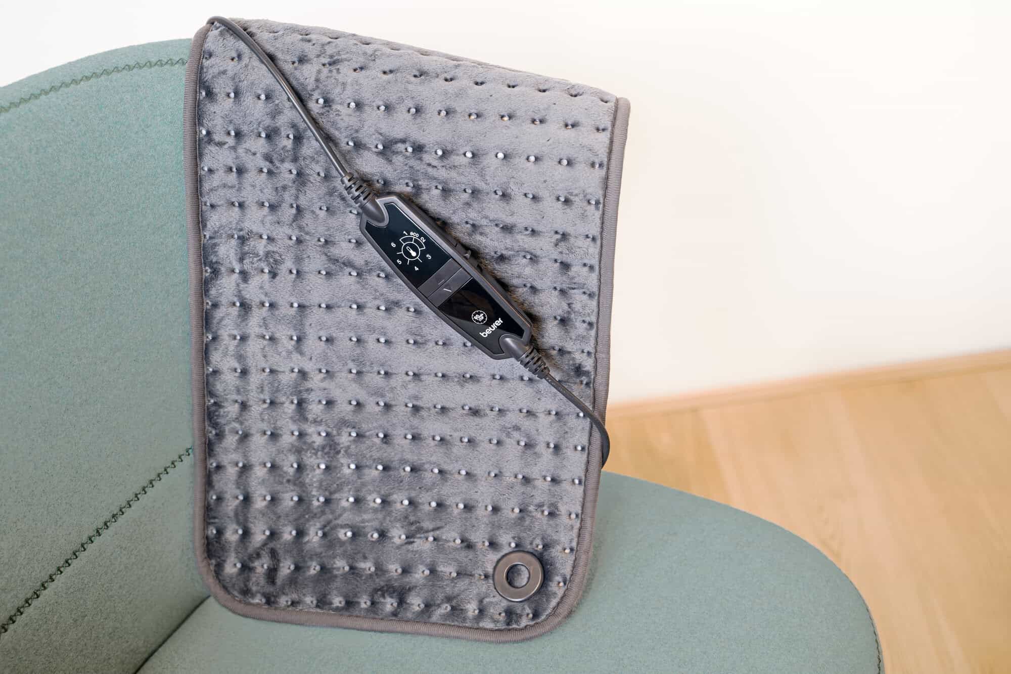 BEURER HK 123 XXL Cosy Grey Green Planet XXL Heat Pad - Image 10